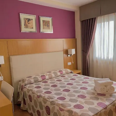 Condes De Lemos Espana Ξενοδοχείο