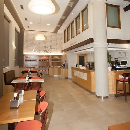 Hotel Condes De Lemos Espana 2*