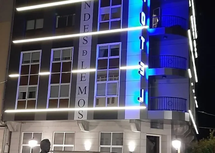 Condes De Lemos Espana 2* مونفورتي دي ليموس