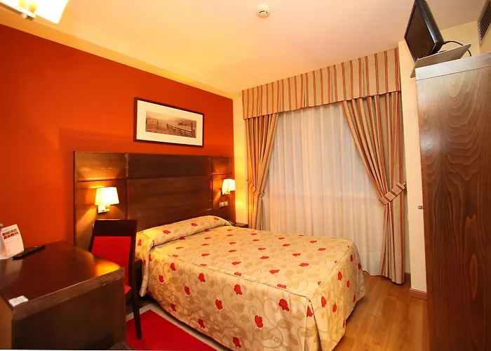 Condes De Lemos Espana فندق 2*